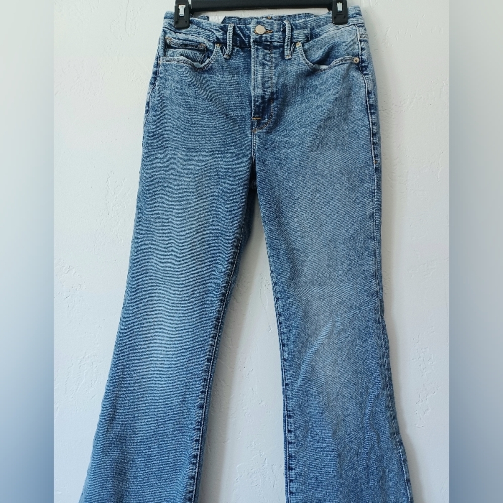 NWOT Good American High-rise Flare Jeans 32 In Inseam - Picture 3 of 9
